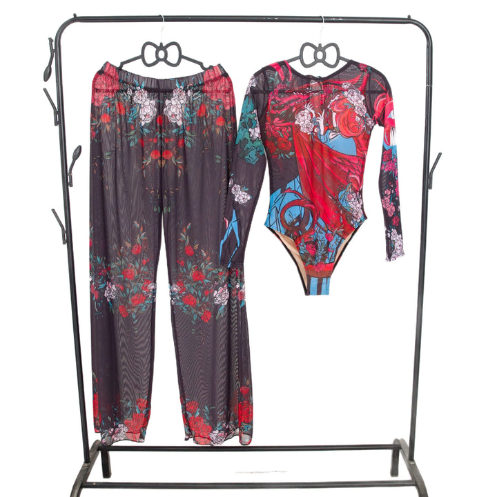 Ladies fashionable bathing outfit with long-sleeved top and casual pants Mune Fashion