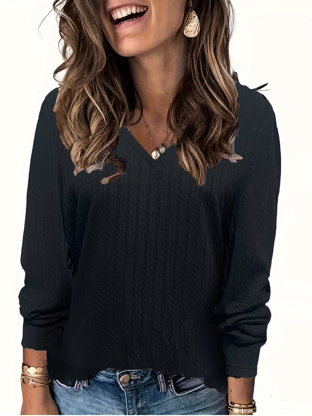 Women's fine knit long sleeve shirt with V-neck and cable pattern Mune Fashion