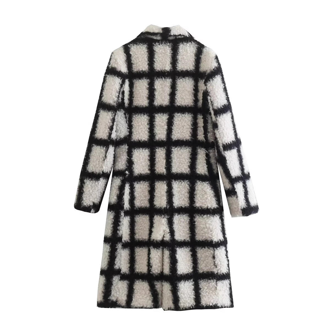 Ladies Long Checkered Teddy Coat with Revers Collar and Flap Pockets Mune Fashion
