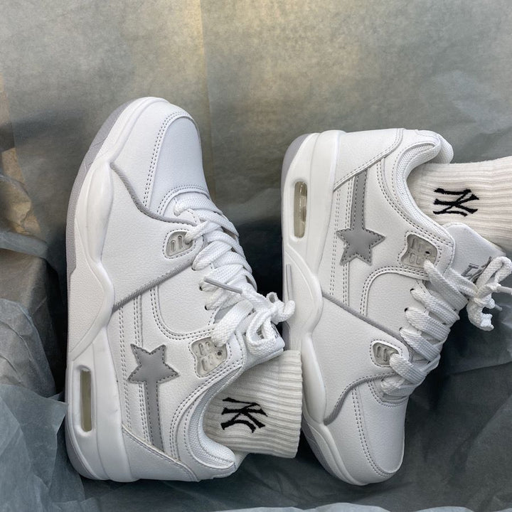 Ladies sporty sneakers with breathable inserts and shock-absorbing design Mune Fashion