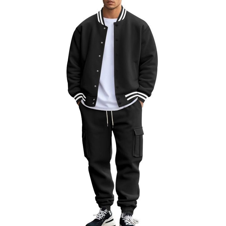 Men's sporty college two-piece made of heavy sweat with ribbed cuffs, snap-button bomber jacket and cargo jogger Mune Fashion