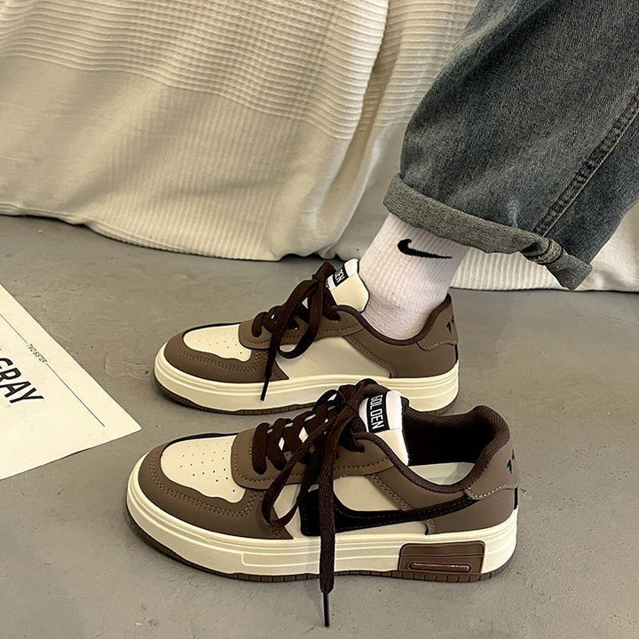 Women's Fashion Sneakers with Sporty Platform and Closure Mune Fashion