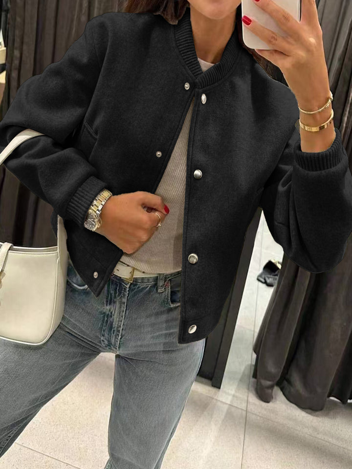 Women's short bomber-style jacket made of teddy fleece with ribbed cuffs Drune