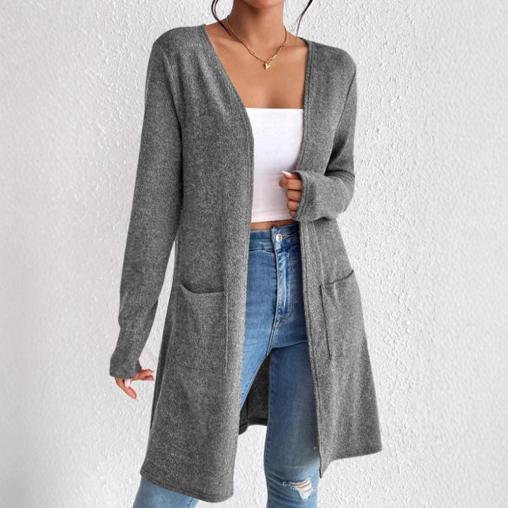 Women's open long cardigan with patch pockets and soft fine knit Mune Fashion