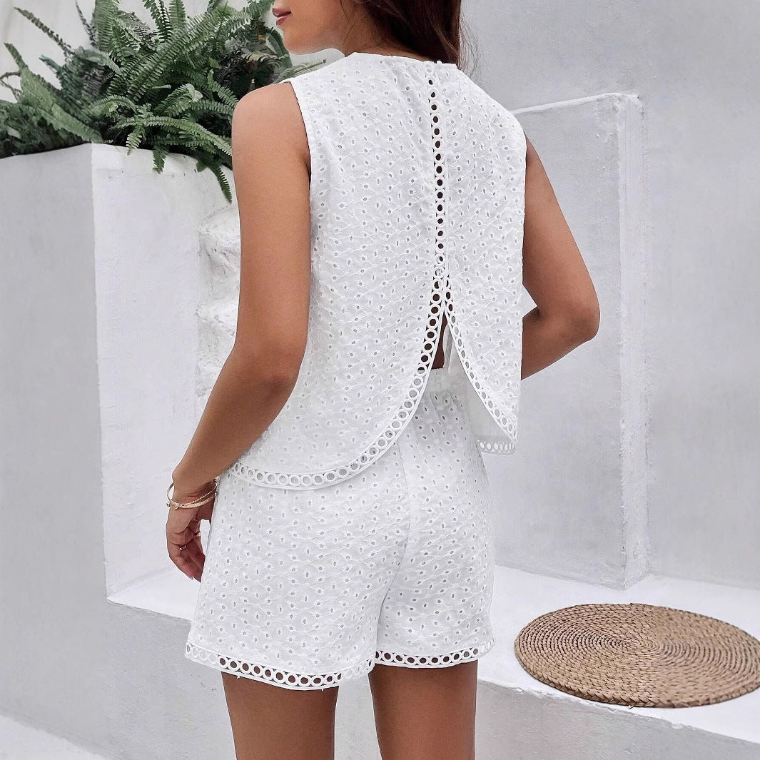 Women's sleeveless lace embroidery two-piece with high-neck top and elastic waist pants Mune Fashion