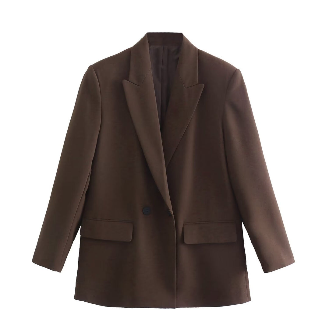 Women's tailored double-breasted blazer with narrow lapels, patch pockets, and clear silhouette Mune Fashion