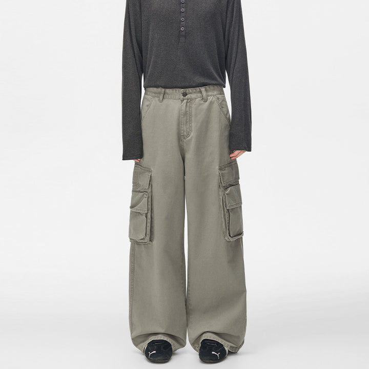 Men's cargo pants with wide cut and large side pockets Mune Fashion