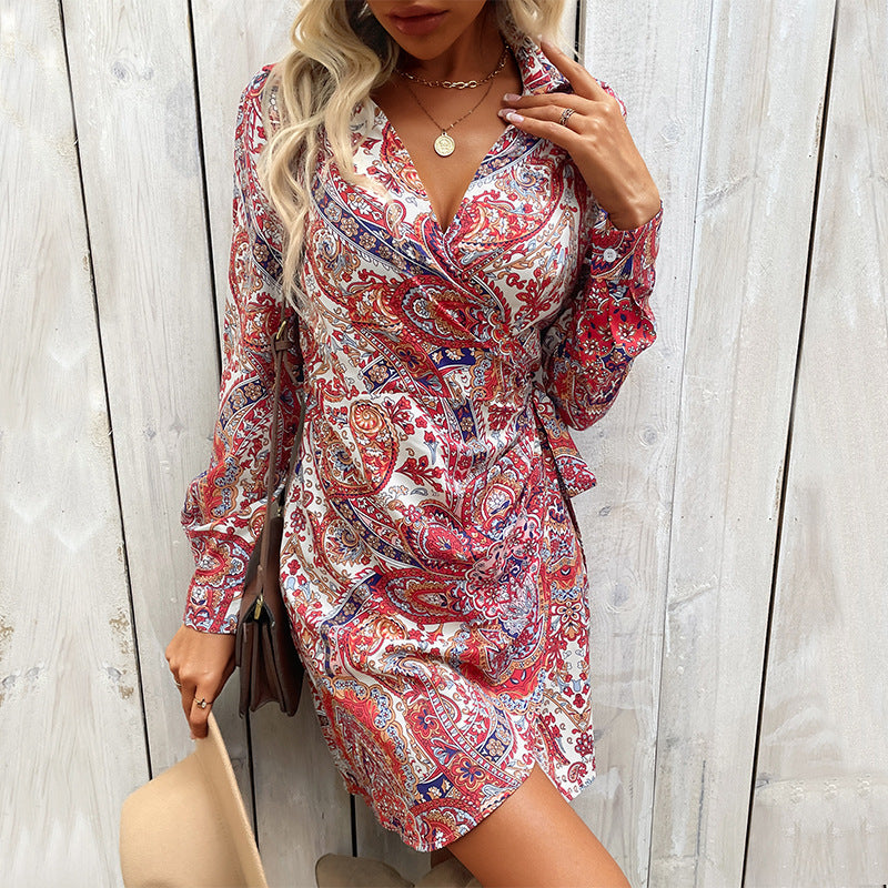 Women's wrap dress with paisley print, shirt collar and waist tie Mune Fashion