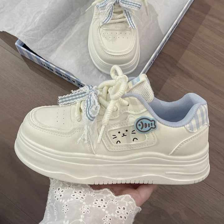Women Sneakers with playful animal design and comfortable sole Mune Fashion