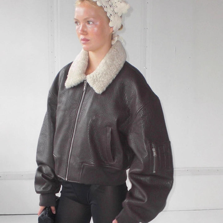 Ladies Oversized Pilot Jacket in Biker Bomber Style with Teddy Collar Mune Fashion