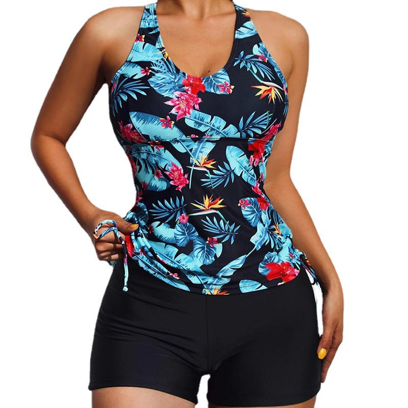 Damen Tankini-Set mit floralem Design und sportlichen Shorts Echo Archiv