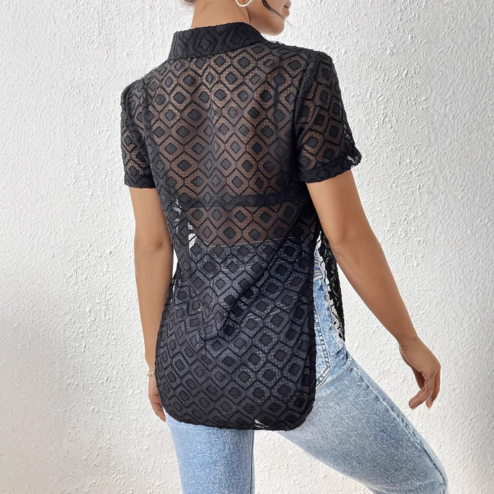 Women's tailored cropped blouse made of sheer mesh with a shirt collar and knot detail Mune Fashion