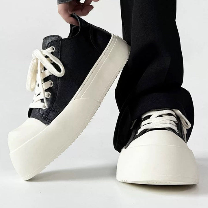 Women's platform sneaker in minimalist design with thick sole Mune Fashion