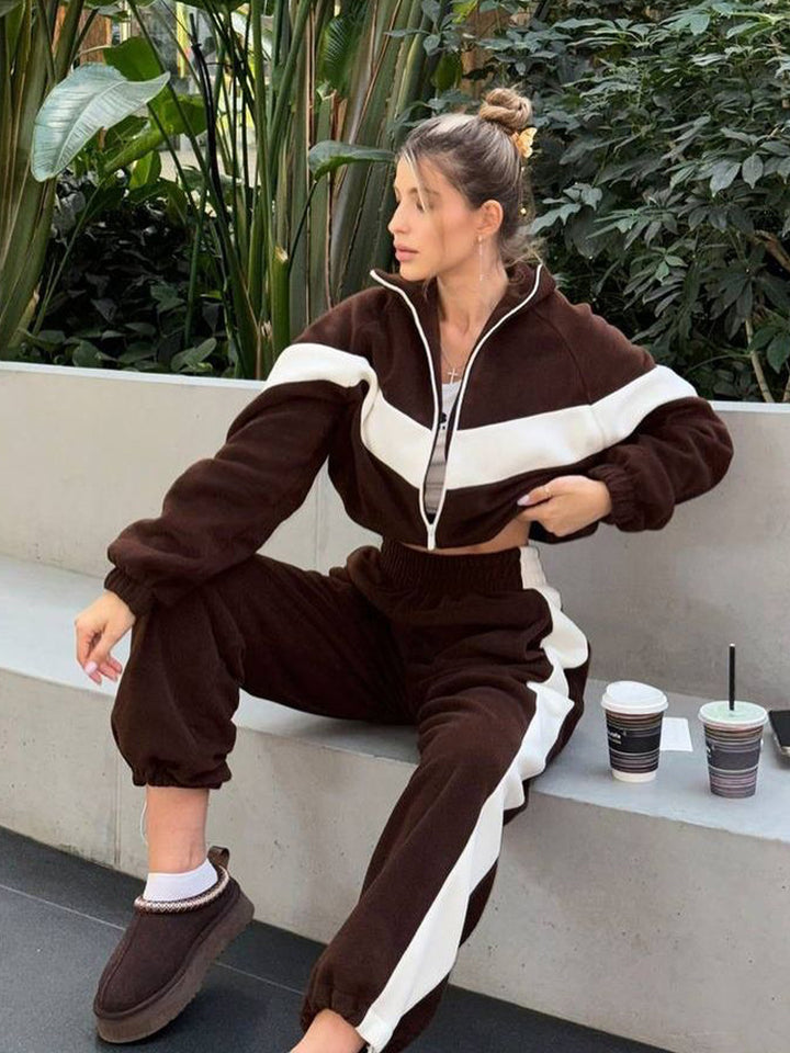 Women's cozy fleece tracksuit with zip jacket and elastic cuffs Mune Fashion