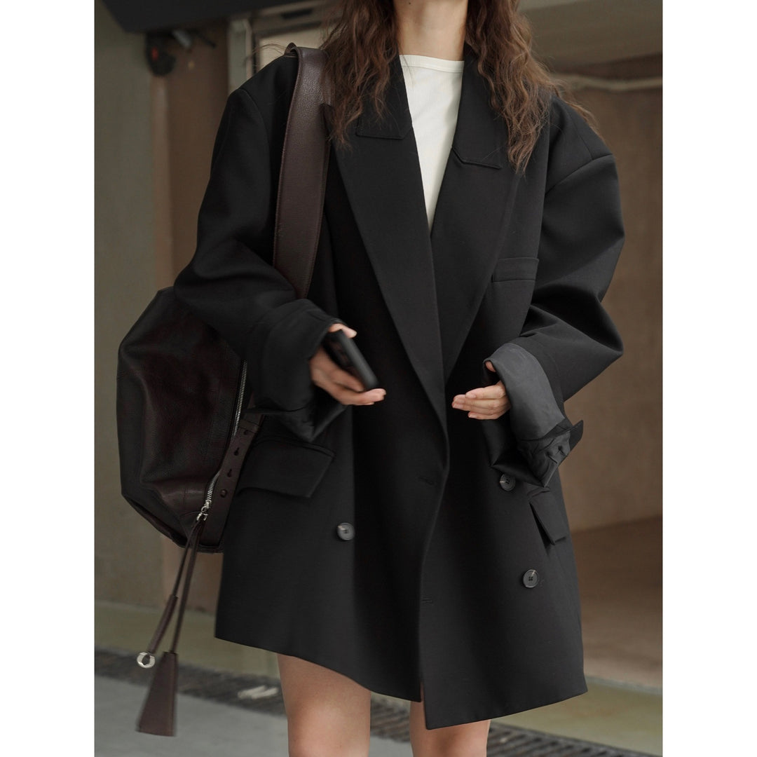 Women's Oversized Double-Breasted Blazer Coat with Extended Cut and Wide Lapels Mune Fashion