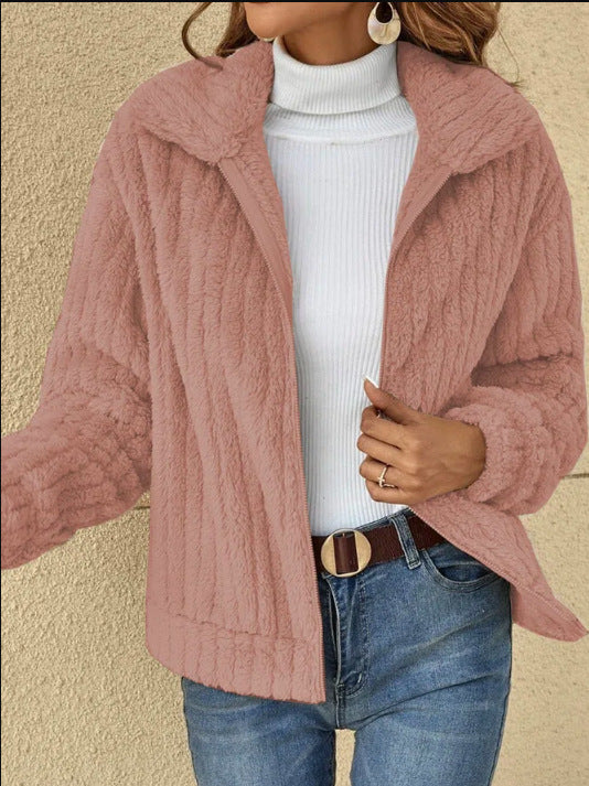 Ladies' fluffy teddy jacket with full-length zipper, stand-up collar, and front pockets Mune Fashion
