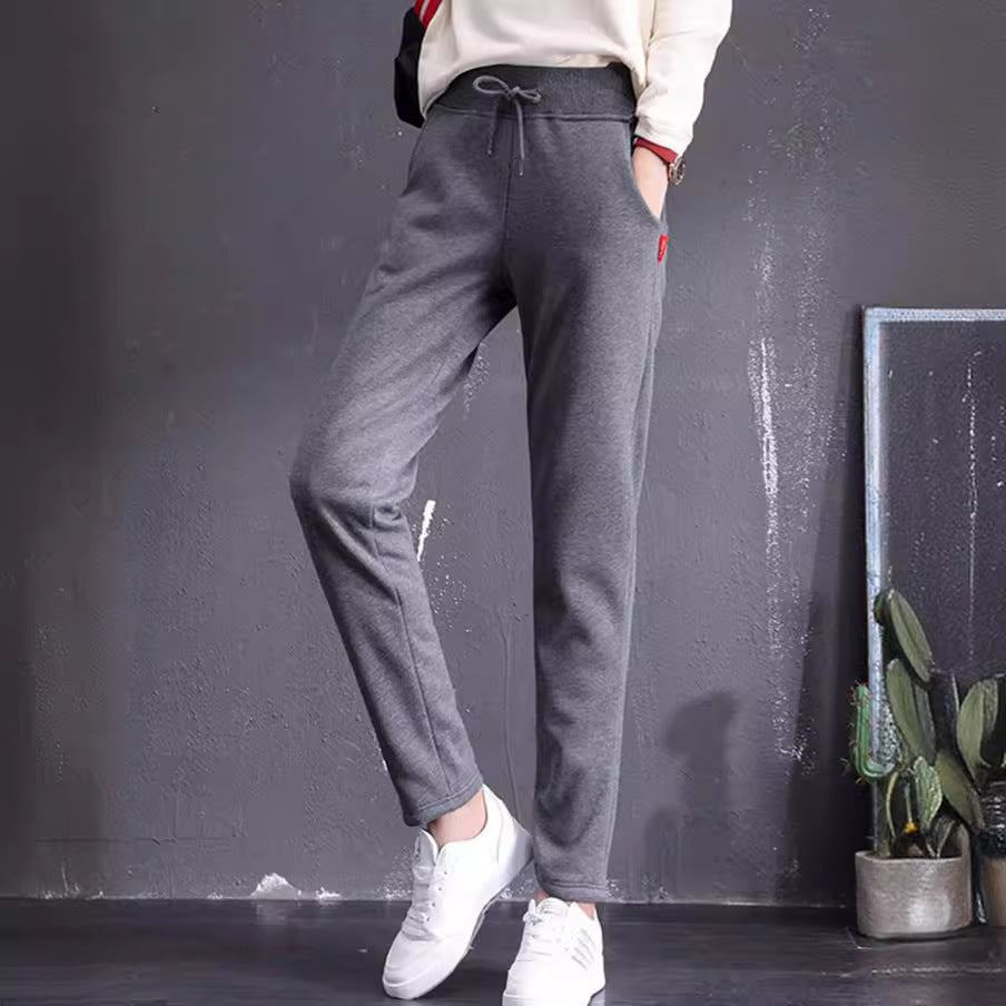 Women's non-padded thermo jogging pants with teddy lining, elastic waistband and drawstring Mune Fashion