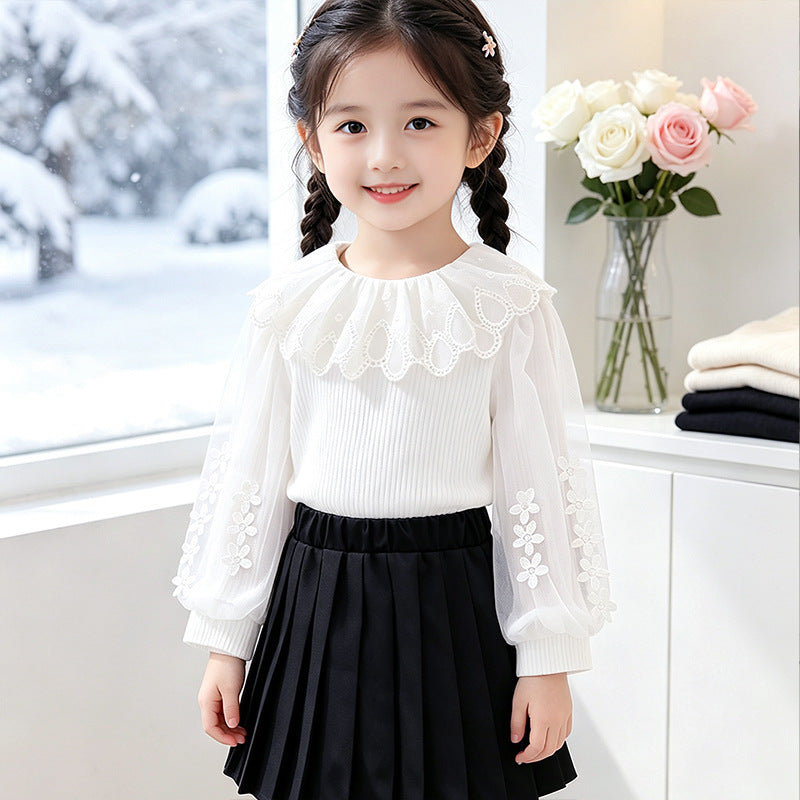 Girl's blouse with romantic lace collar and transparent puff sleeves Mune Fashion