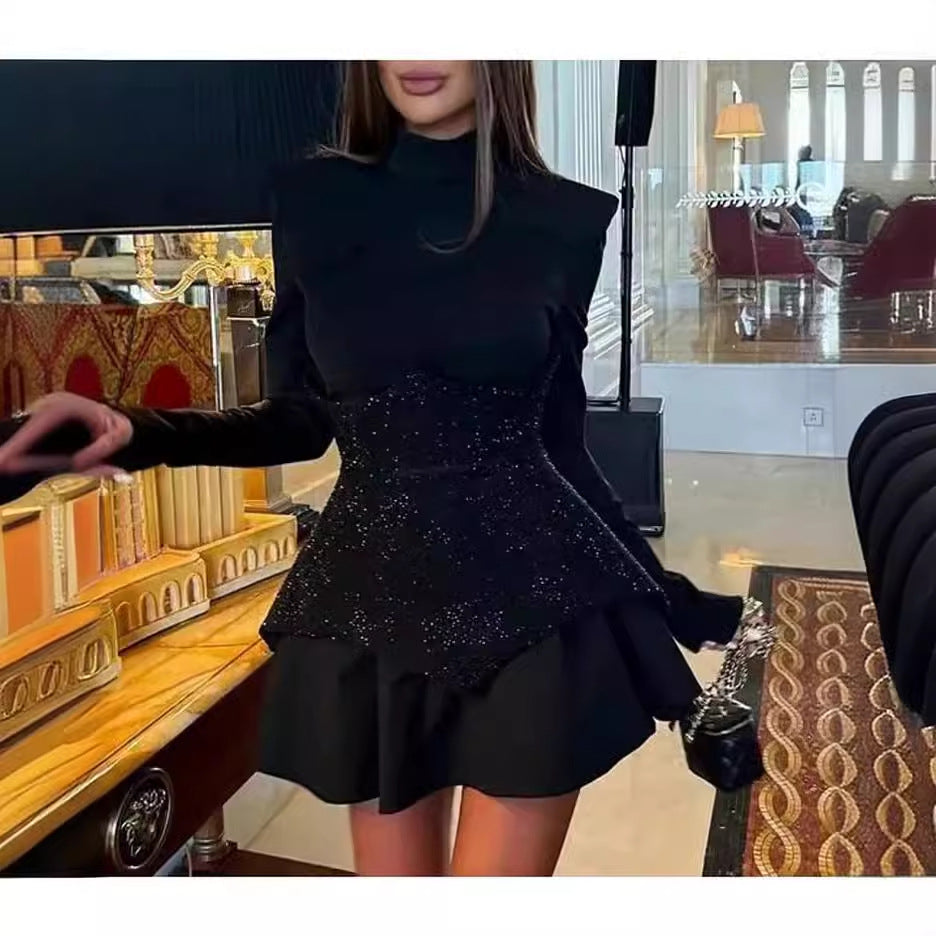 Women Glamorous Cocktail Dress with Textured Bodice and Voluminous Skirt Mune
