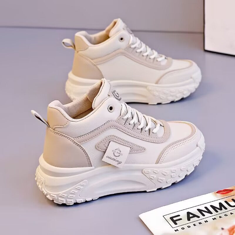 Women’s sporty high-top sneakers with cushioning sole and robust profiling Mune Fashion