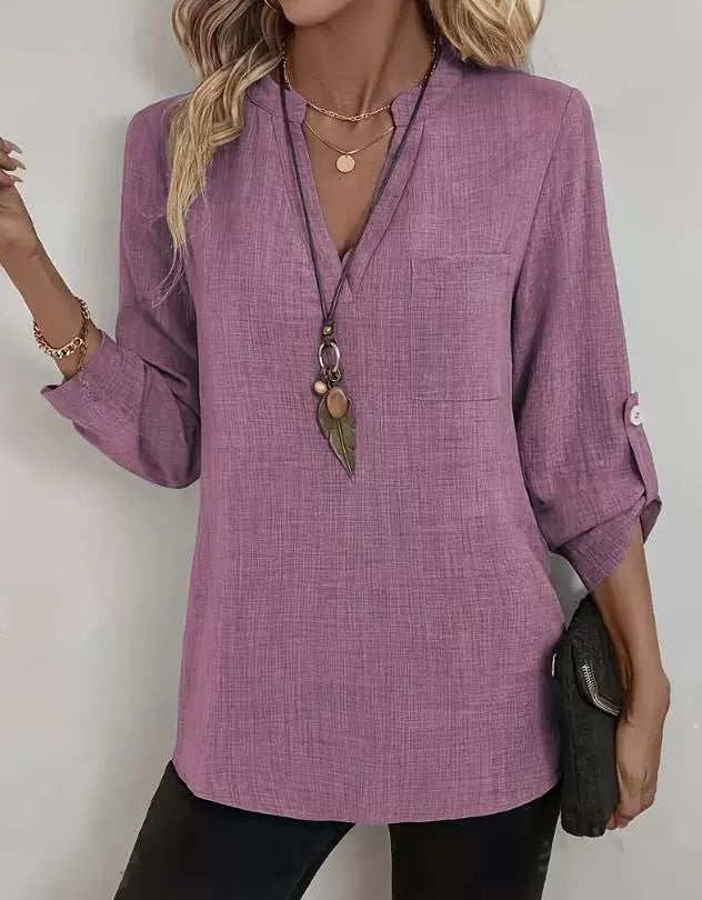 Women casual linen look blouse with V-neck, chest pocket androllable sleeves Mune Fashion