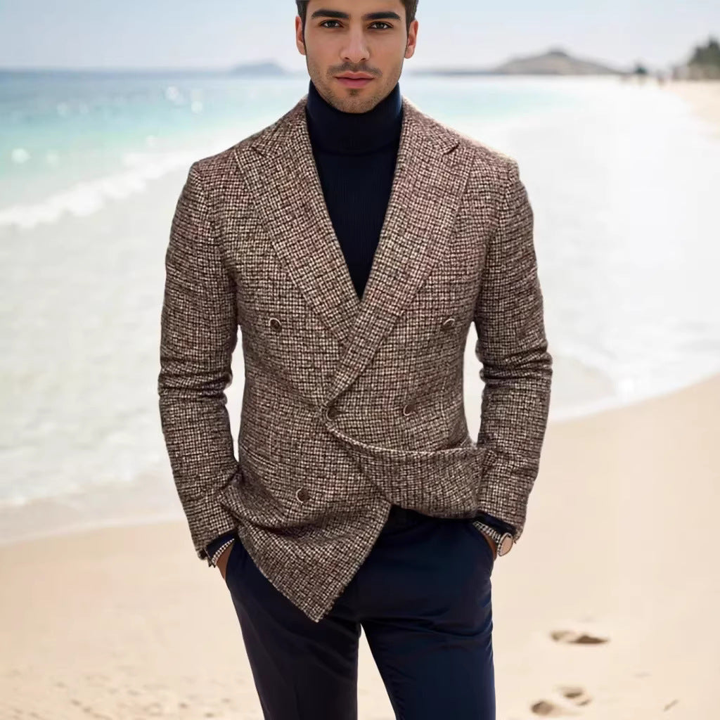 Men's double-breasted structured wool blend blazer with peak lapel and fitted cut Mune Fashion