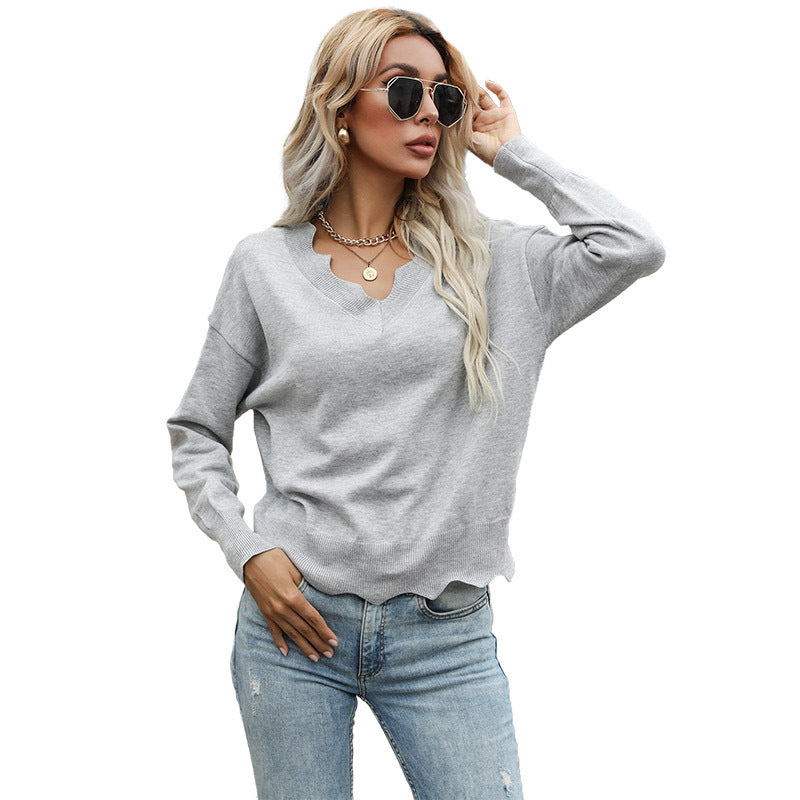 Women's Fine V-Neck Sweater with Wave Hem and Fine Ribbed Cuffs Mune Fashion