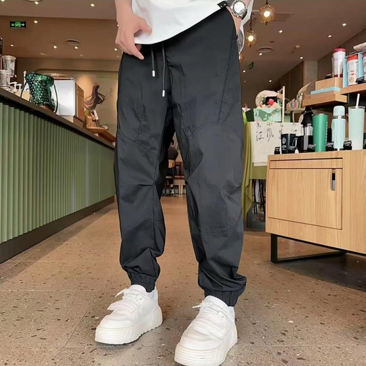 Men's Lightweight Cargo Pants with Practical Side Pockets Mune Fashion