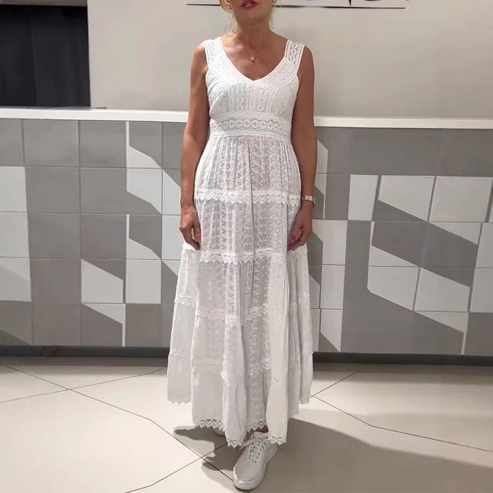 Women’s sleeveless Boho lace layered maxi dress with V-neck and empire waist Mune Fashion