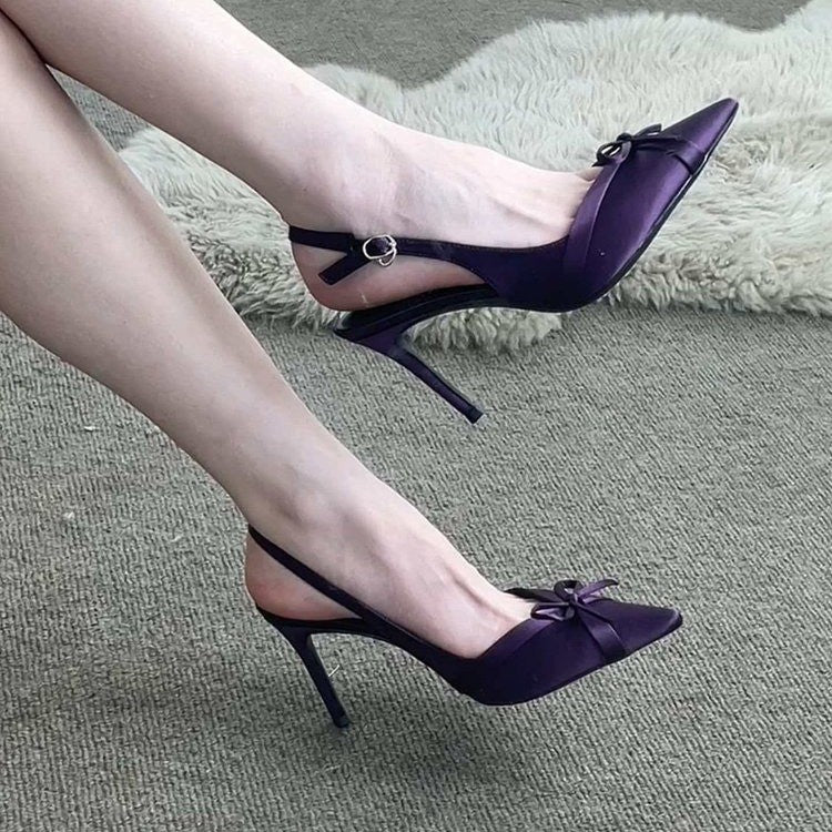 Women’s slingback pumps with pointed toe, delicate kitten heel and bow detail Mune Fashion