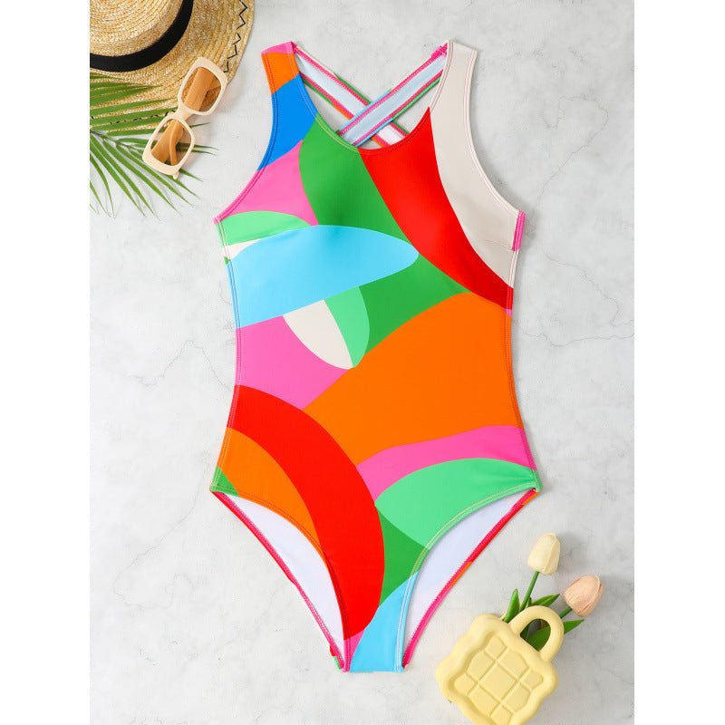 Women's Sporty One-Piece Swimsuit with Colorful Floral Pattern Mune Fashion