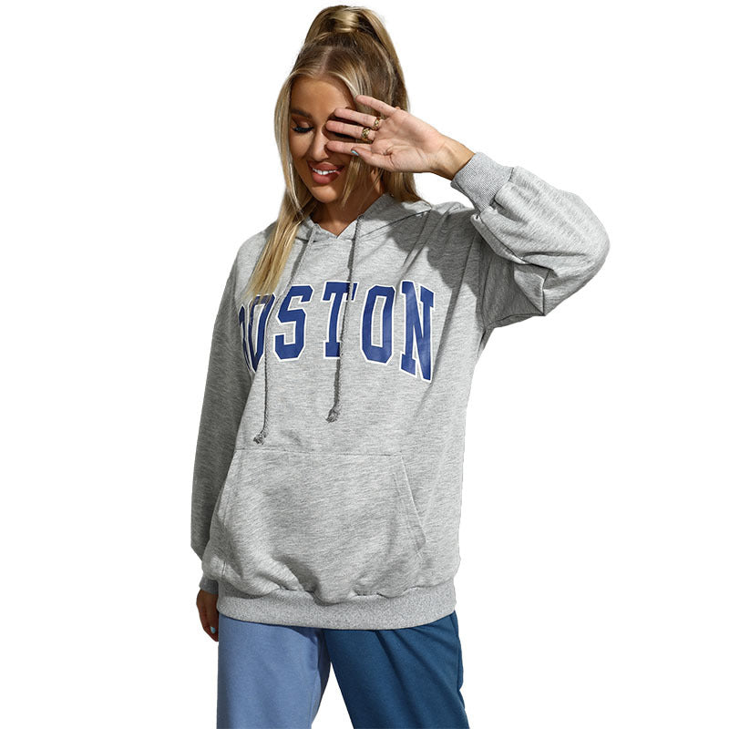 Women's hooded sweatshirt with college style print, kangaroo pocket and casual oversized fit Mune Fashion