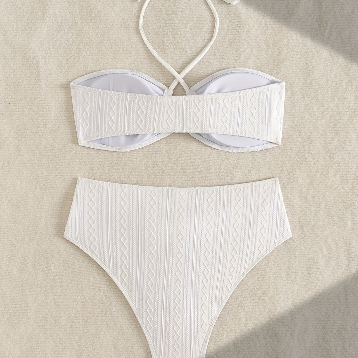 Ladies Two-Piece Bikinis with High-Cut Waist Mune Fashion