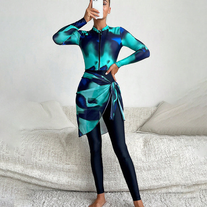 Ladies functional dress with elegant wrap design Mune Fashion