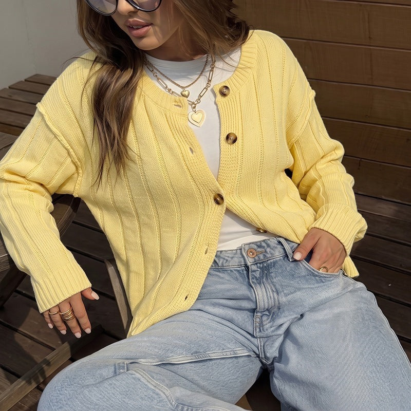 Women's Cardigan with Buttons and Rib Structure Mune Fashion
