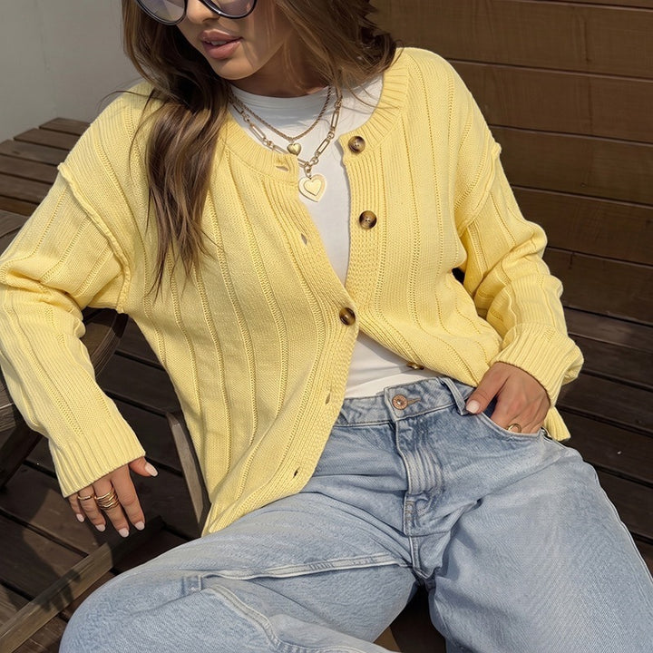 Women's Cardigan with Buttons and Rib Structure Mune Fashion