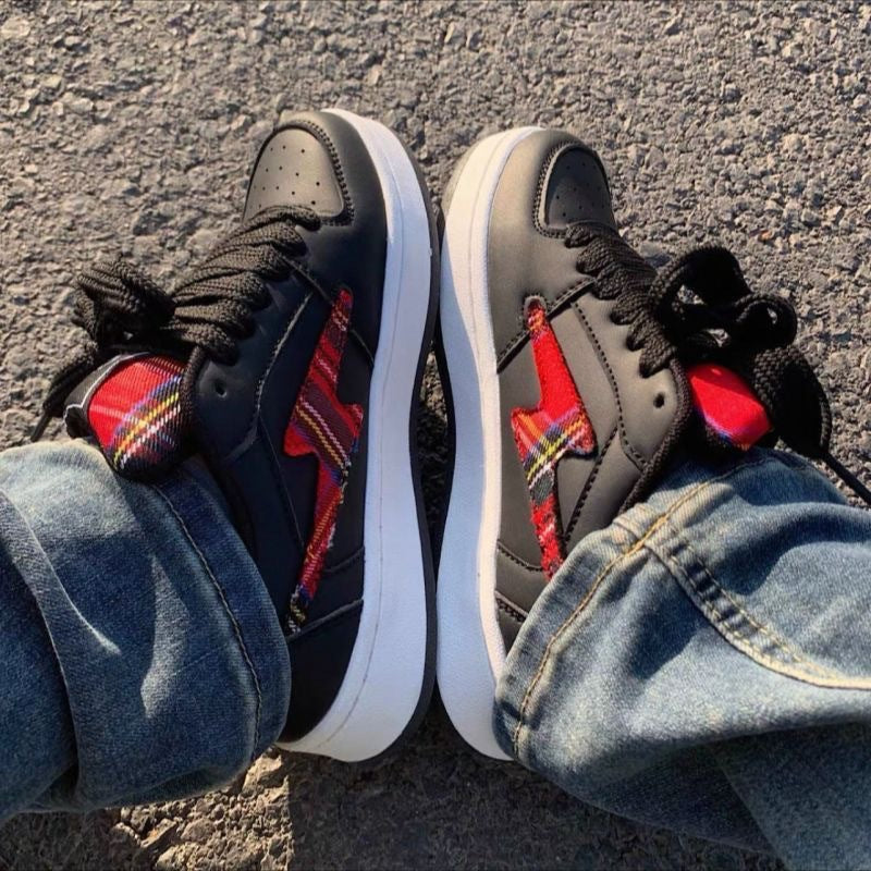 Women Sneakers in modern check design with comfortable cushioning Mune Fashion