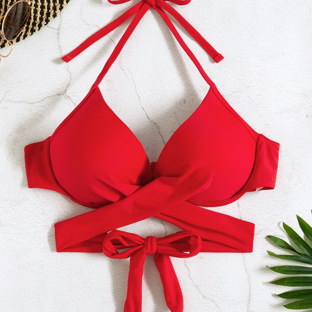 Women’s bikini top with playful knot and elegant design Mune Fashion