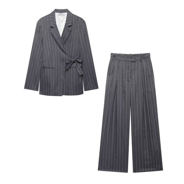 Ladies High-waisted Marlene trousers with pinstripes, crease and wide leg Mune Fashion