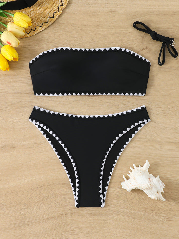 Women's Bandeau Bikini with Geometric Details Mune Fashion