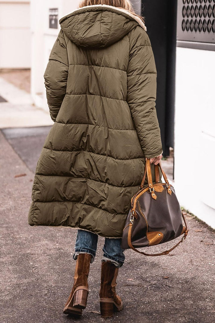 Women's Padded Winter Jacket with Hood and Cozy Inner Lining Mune