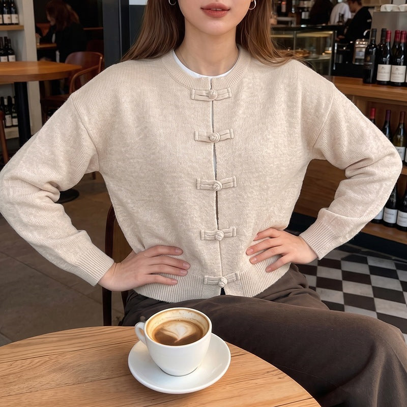 Women's short-cut knitted cardigan with Chinese toggle fasteners Mune Fashion