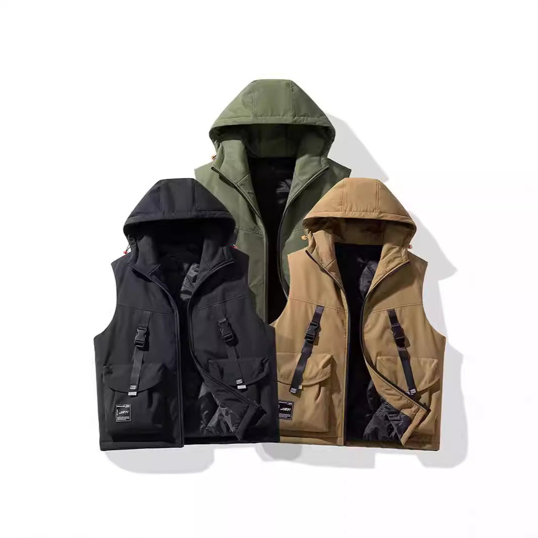 Men's Technical Outdoor Vest with Hood, Quilted Insulation and Multifunctional Cargo Pockets Mune Fashion