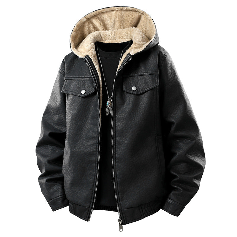 Herren Lederoptik-Blouson mit Kapuze, Teddyfutter und aufgesetzten Fronttaschen Mune Fashion