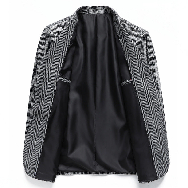 Men's herringbone blazer in vintage style with patch pockets and soft wool blend Mune Fashion