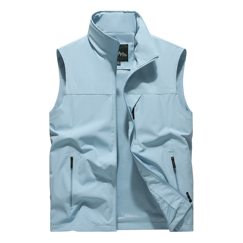 Men's Windproof Softshell Outdoor Vest with Ventilated Mesh Lining and Concealed Zipper Pockets Mune Fashion