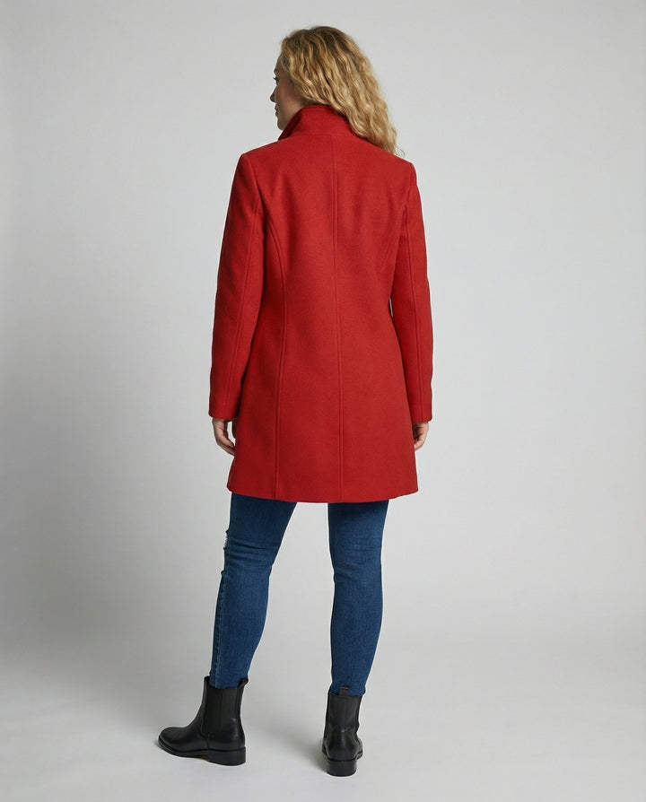 Elegant women's wool coat