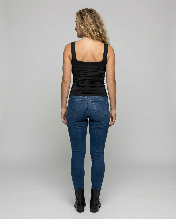 Figure-hugging women's top | Mune Fashion