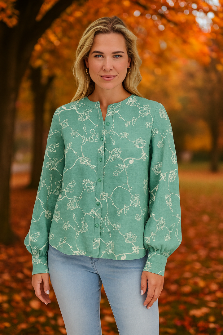 Mune | Green Flower Embroidery Blouse Women Relaxed Fit