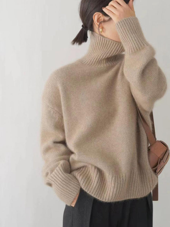 Mune | Elegant Turtleneck Sweater for Women